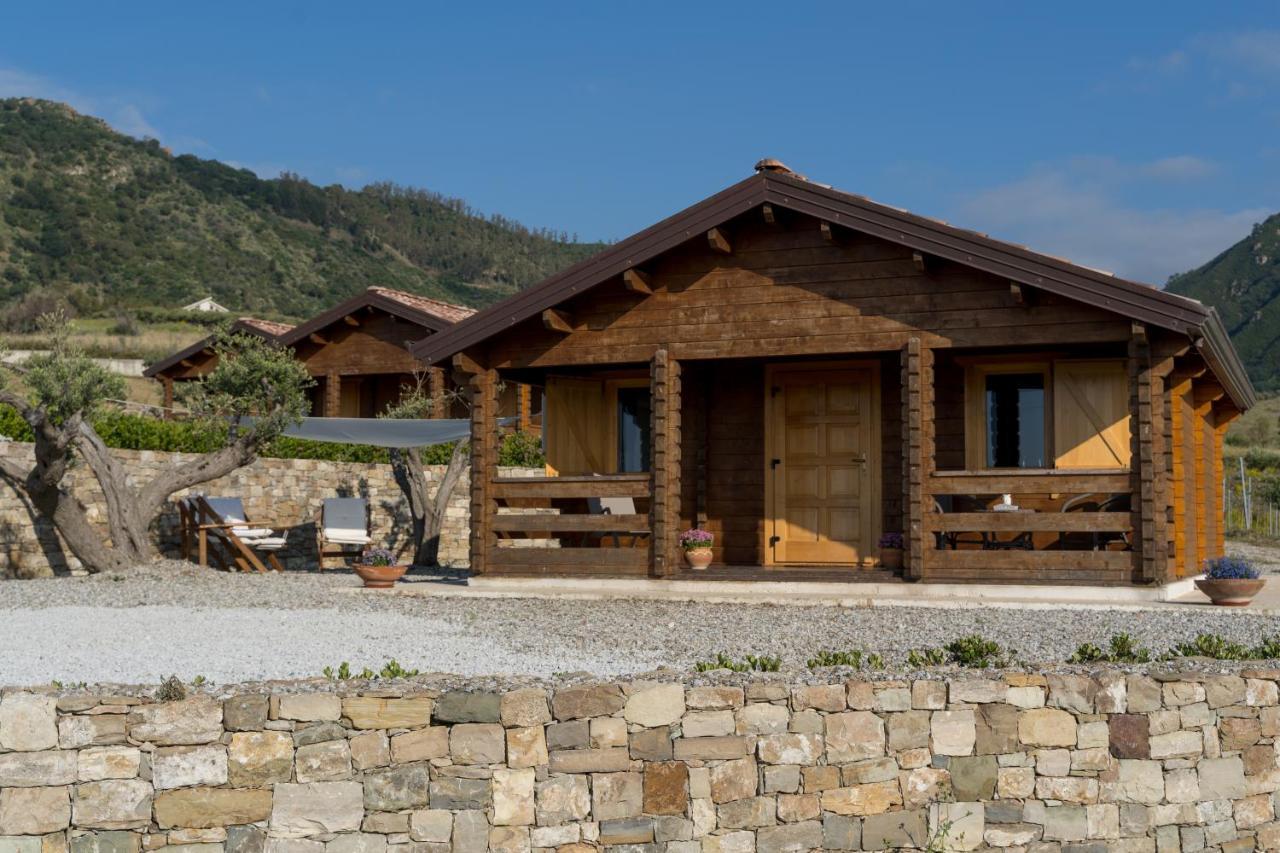 Chalet Tenuta Lacco Furnari Εξωτερικό φωτογραφία