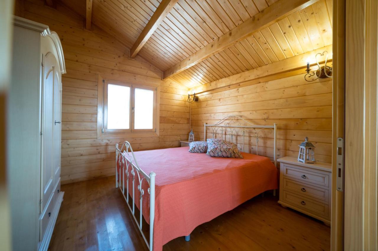 Chalet Tenuta Lacco Furnari Εξωτερικό φωτογραφία